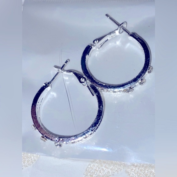 NWT Lovely Rhinestone Accented Hoop Earrings- Available in Gold💛 & Silver🩶 Tones - Picture 16 of 16